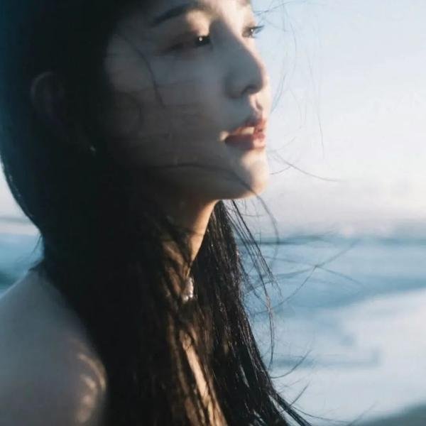 当星光坠入花海